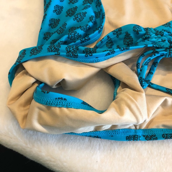 Victoria Secret blue bikini large - Picture 5 of 7